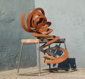 Pieter Obels, Everlasting Detours scultura - acciaio corten Courtesy Galerie Roger Katwijk (Amsterdam)